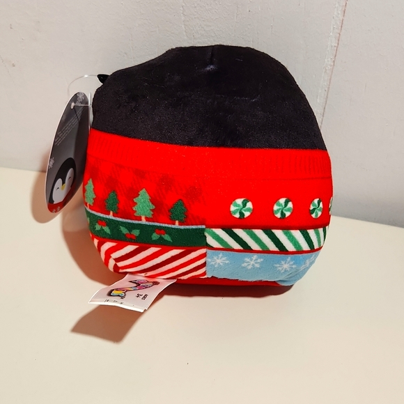 LUNA THE PENGUIN - SQUISHMALLOWS HOLIDAY - 4.5" PLUSHIE - NEW WITH TAG - Picture 5 of 5